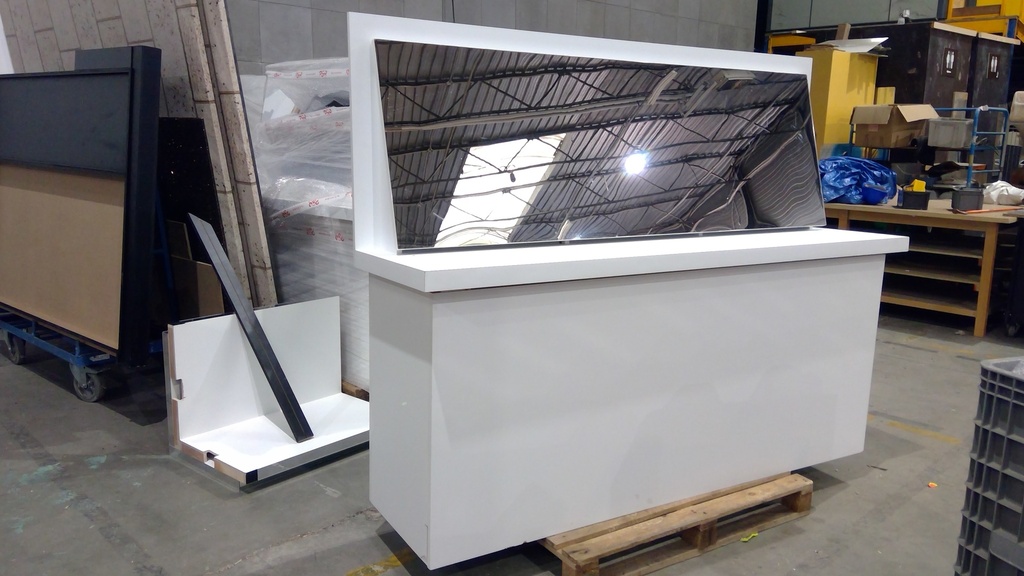 (MONTREUIL) Buffet agglo miroir 250621