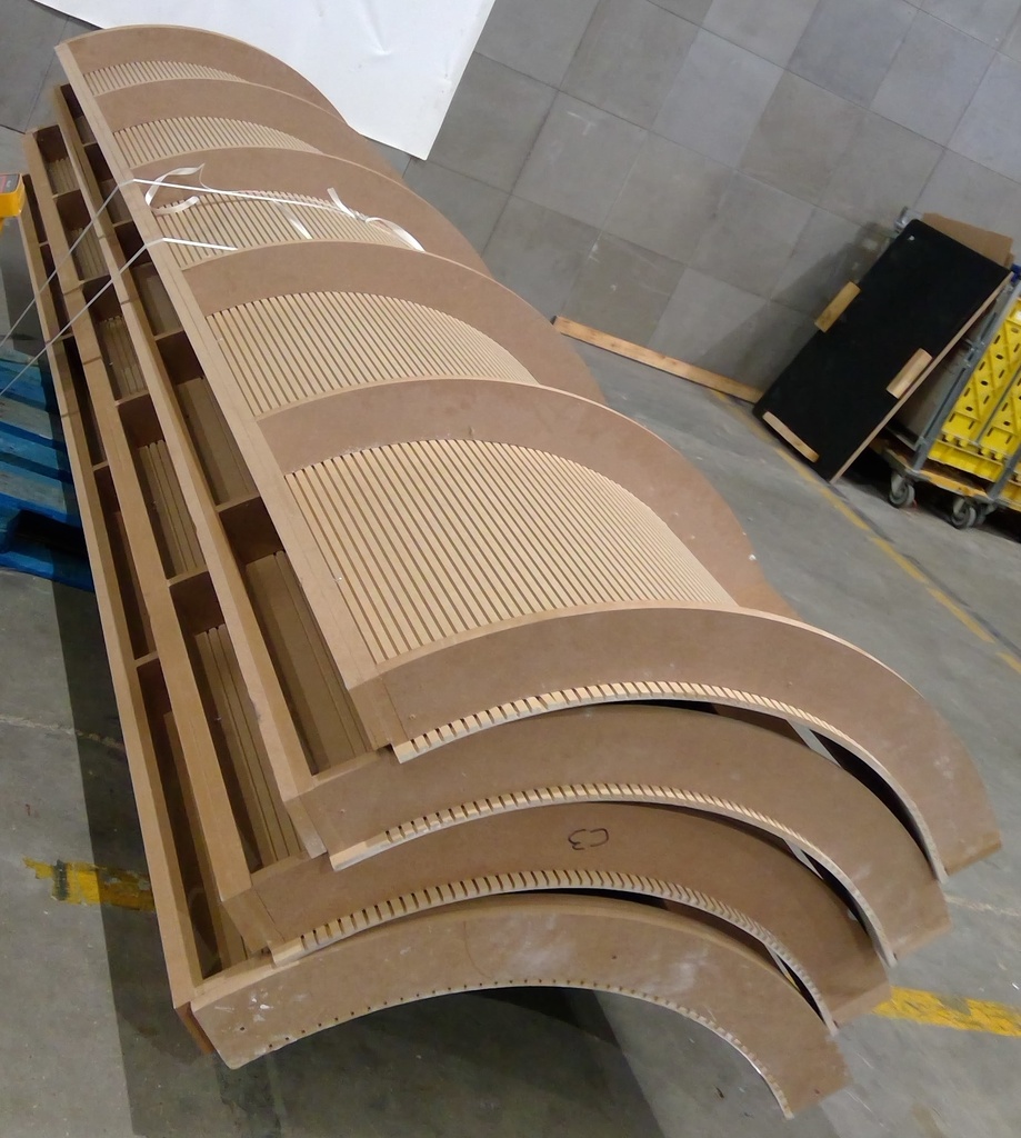 (PANTIN) Chassis courbe 050821