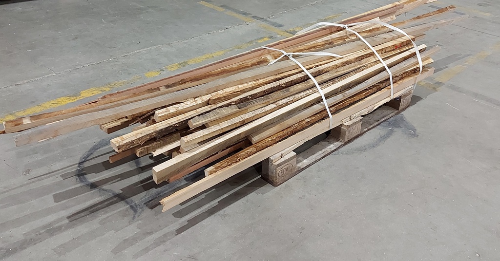 (Pantin) Palette bois écorce
