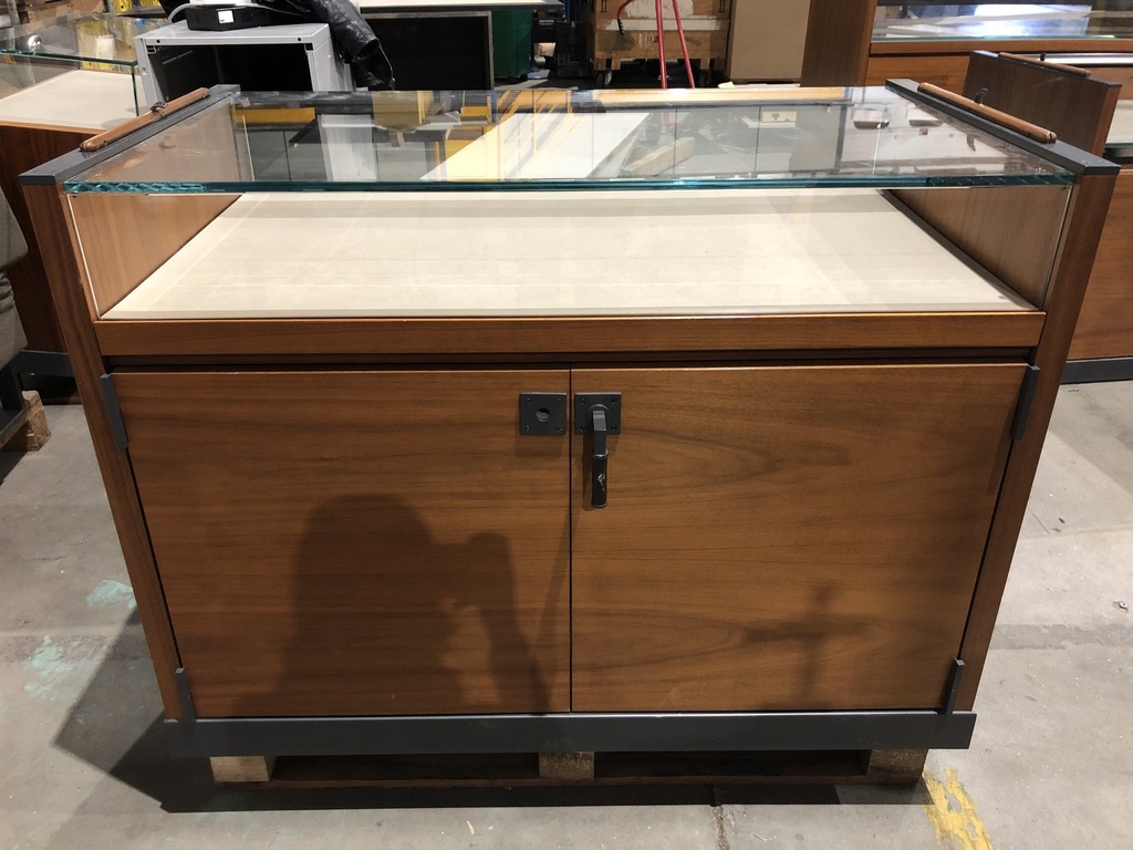 (MONTREUIL) Commode vitrine métal bois