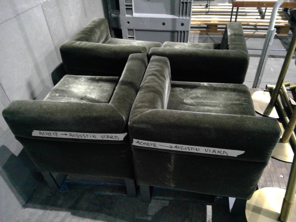 (MONTREUIL) Fauteuil d'angle