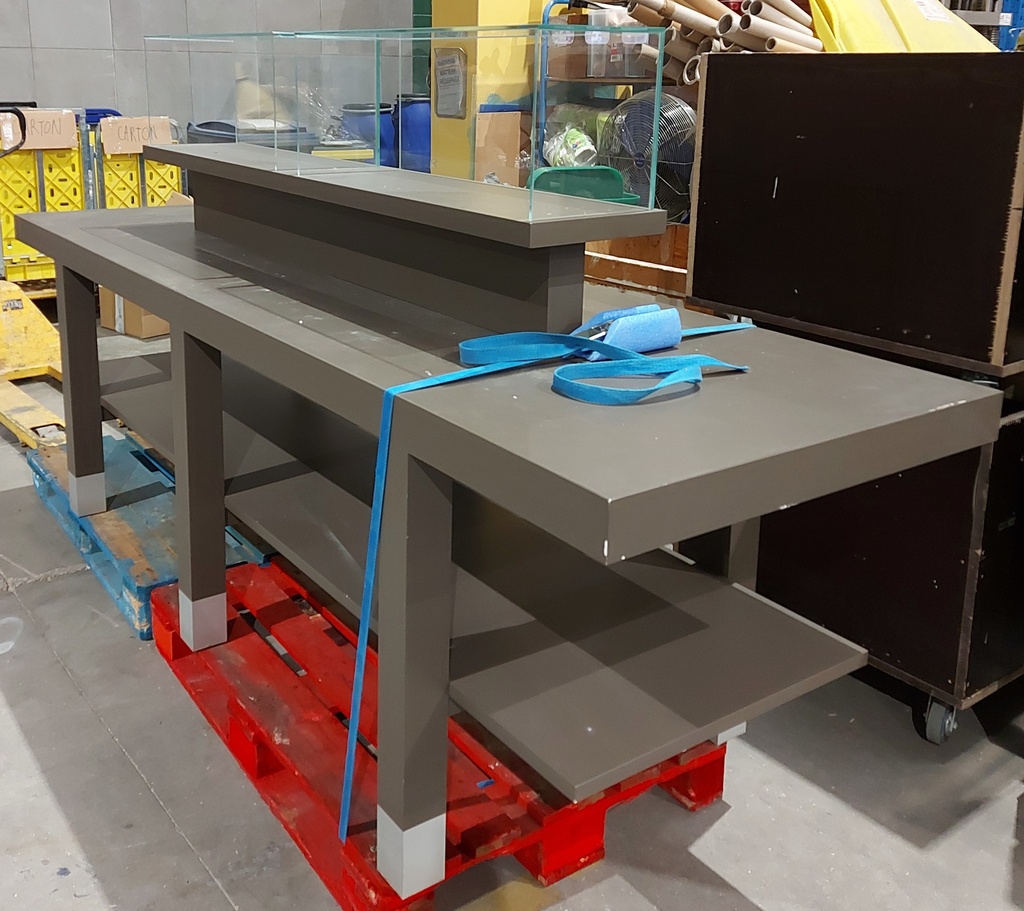 (MONTREUIL) Etabli Vitrine MDF