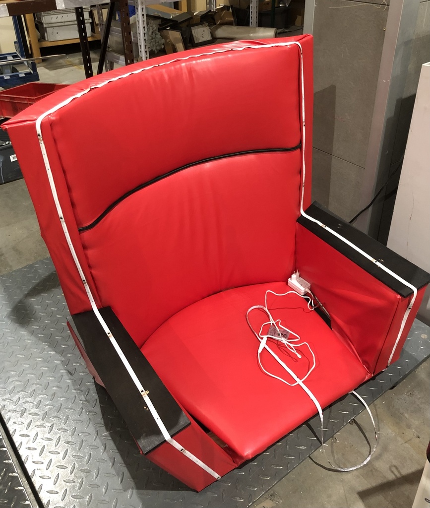 (MONTREUIL) Assise rouge