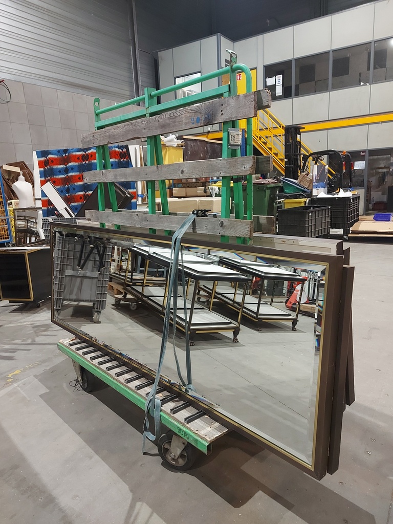 (MONTREUIL) Grand miroir collection Reine