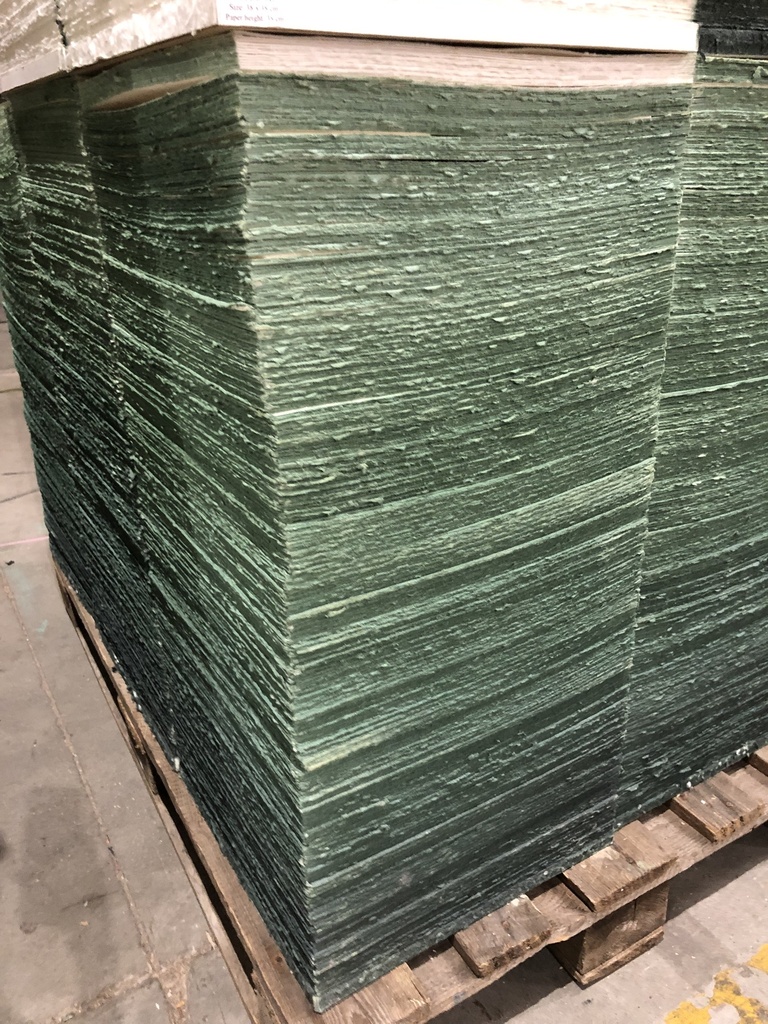 (PANTIN) Stèle Papier (M - 60 €)