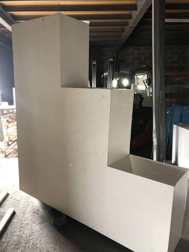 (PANTIN) Escalier blanc LC