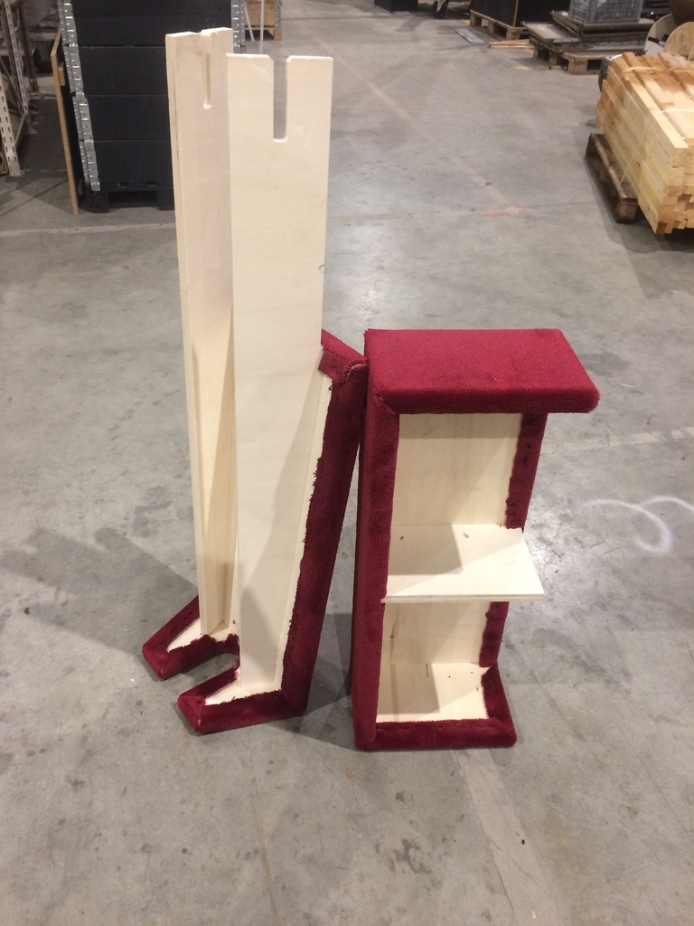 (MONTREUIL) Module CP moquette rouge - PETIT
