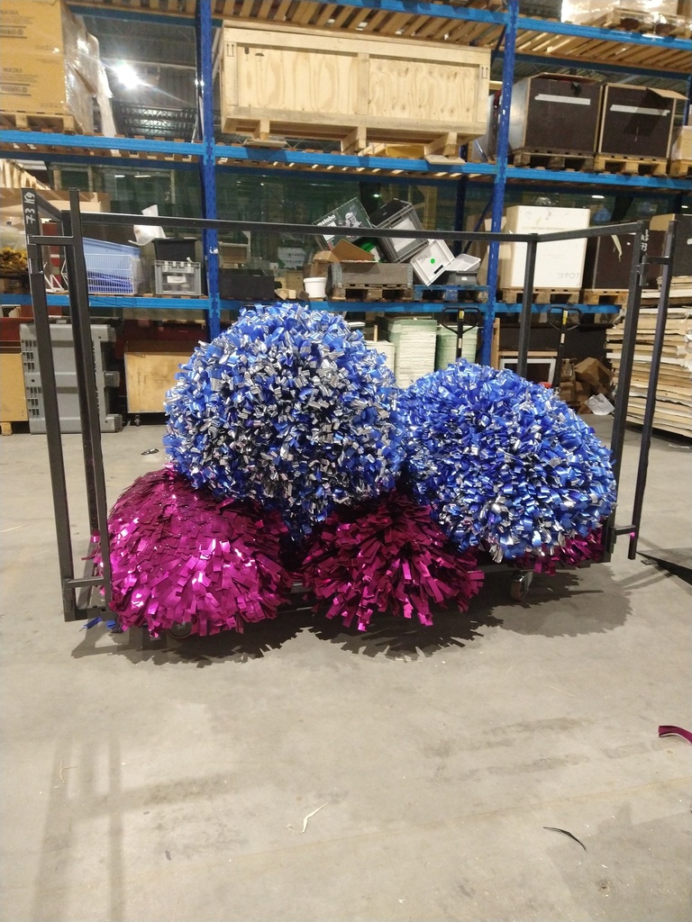 (MONTREUIL) Pom-pom géant