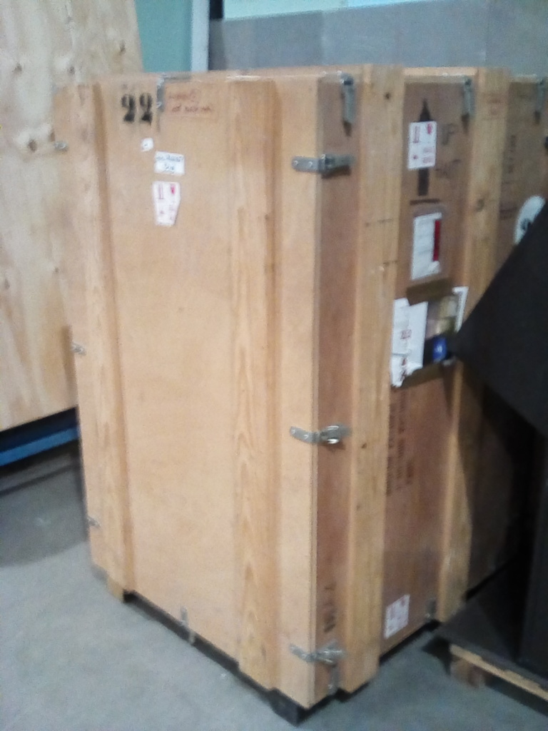(MONTREUIL) Caisse transport 30€