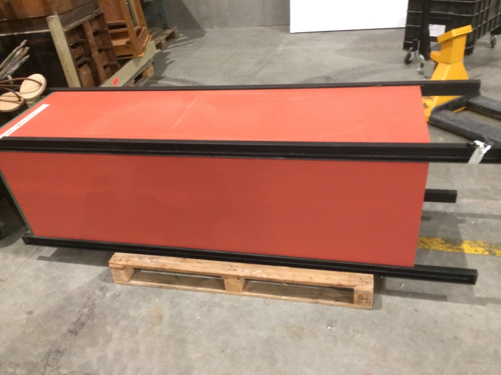 (MONTREUIL) Meuble Projo rouge