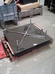 (PANTIN) Table basse Pikachu